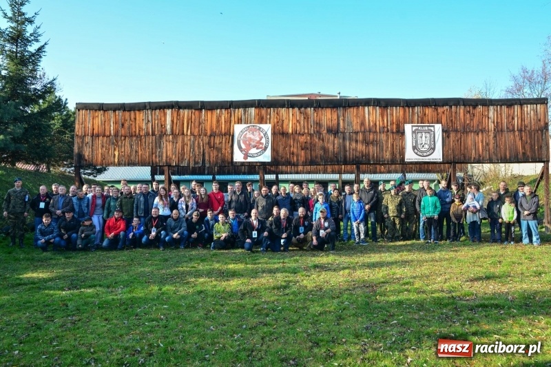 Zdjęcie w galerii na portalu naszraciborz.pl: 11 Strzałów na 11 Listopada. Patriotyczny turniej strzelecki w Raciborzu wiadomości z regionu