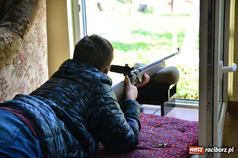 Zdjęcie w galerii na portalu naszraciborz.pl: 11 Strzałów na 11 Listopada. Patriotyczny turniej strzelecki w Raciborzu wiadomości z regionu