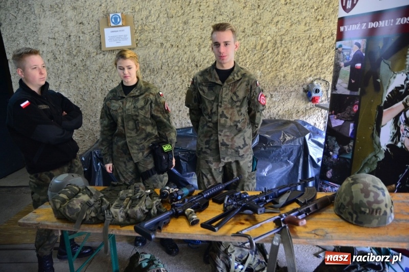 Zdjęcie w galerii na portalu naszraciborz.pl: 11 Strzałów na 11 Listopada. Patriotyczny turniej strzelecki w Raciborzu wiadomości z regionu