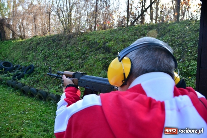 Zdjęcie w galerii na portalu naszraciborz.pl: 11 Strzałów na 11 Listopada. Patriotyczny turniej strzelecki w Raciborzu wiadomości z regionu