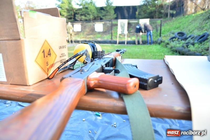 Zdjęcie w galerii na portalu naszraciborz.pl: 11 Strzałów na 11 Listopada. Patriotyczny turniej strzelecki w Raciborzu wiadomości z regionu