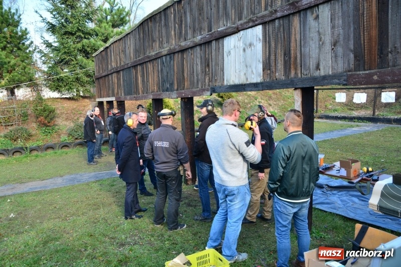 Zdjęcie w galerii na portalu naszraciborz.pl: 11 Strzałów na 11 Listopada. Patriotyczny turniej strzelecki w Raciborzu wiadomości z regionu