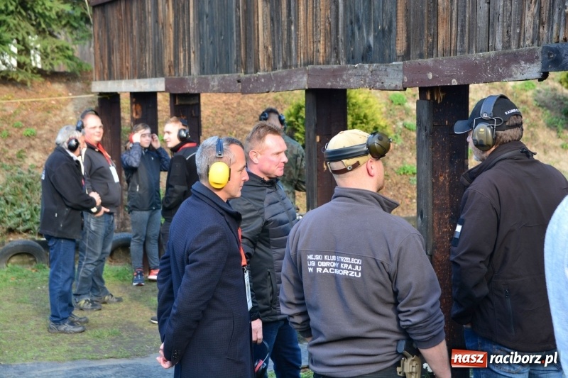 Zdjęcie w galerii na portalu naszraciborz.pl: 11 Strzałów na 11 Listopada. Patriotyczny turniej strzelecki w Raciborzu wiadomości z regionu