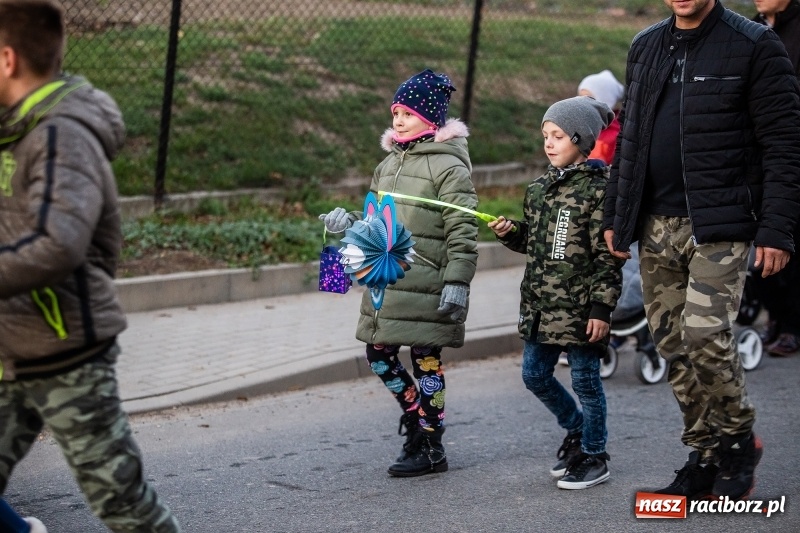 Zdjęcie w galerii na portalu naszraciborz.pl: W Krzanowicach od Mikołaszka ze świętym Marcinem na smaczne rogale wiadomości z regionu