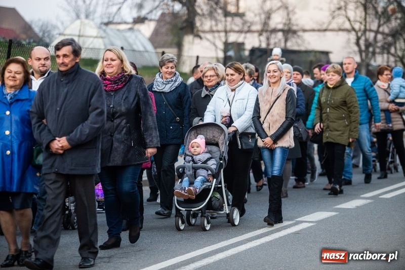 Zdjęcie w galerii na portalu naszraciborz.pl: W Krzanowicach od Mikołaszka ze świętym Marcinem na smaczne rogale wiadomości z regionu