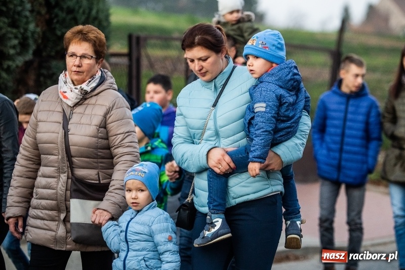 Zdjęcie w galerii na portalu naszraciborz.pl: W Krzanowicach od Mikołaszka ze świętym Marcinem na smaczne rogale wiadomości z regionu