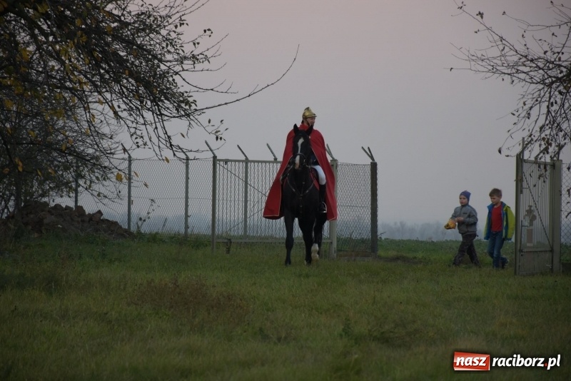 Zdjęcie w galerii na portalu naszraciborz.pl: Chorągiew Zaciężna Armati i święty Marcin w Bieńkowicach  wiadomości z regionu