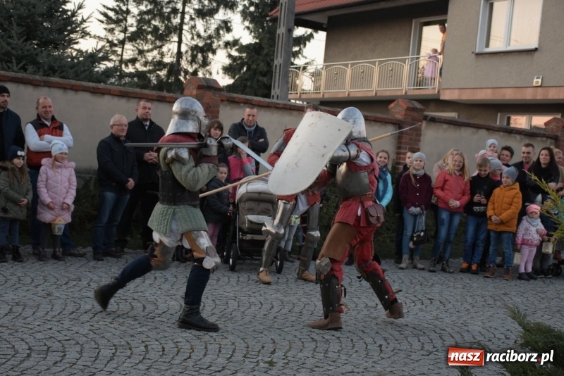 Zdjęcie w galerii na portalu naszraciborz.pl: Chorągiew Zaciężna Armati i święty Marcin w Bieńkowicach  wiadomości z regionu