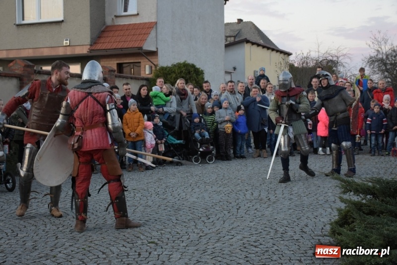 Zdjęcie w galerii na portalu naszraciborz.pl: Chorągiew Zaciężna Armati i święty Marcin w Bieńkowicach  wiadomości z regionu