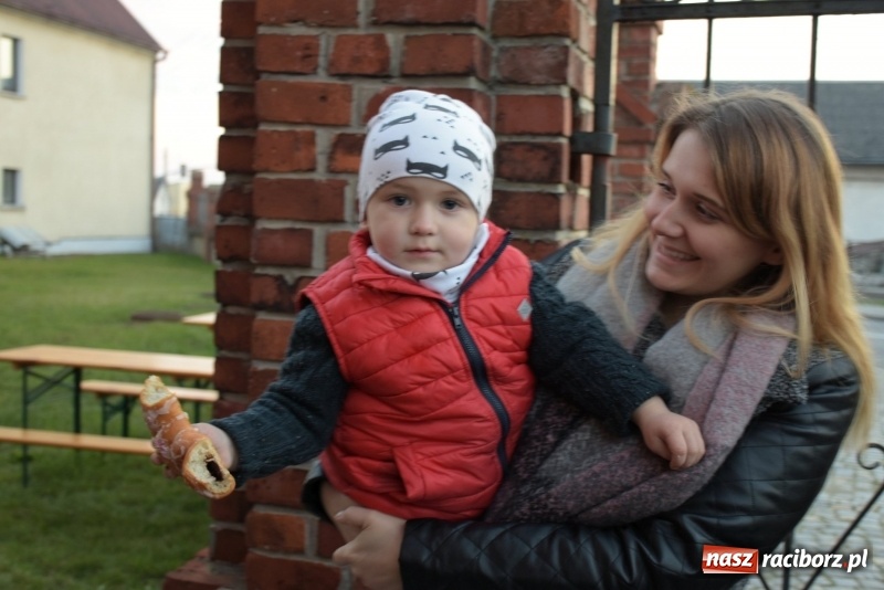 Zdjęcie w galerii na portalu naszraciborz.pl: Chorągiew Zaciężna Armati i święty Marcin w Bieńkowicach  wiadomości z regionu