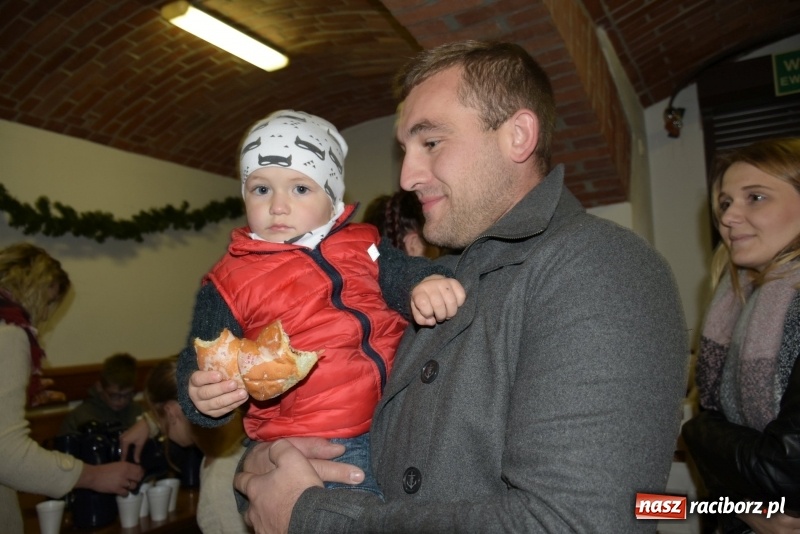 Zdjęcie w galerii na portalu naszraciborz.pl: Chorągiew Zaciężna Armati i święty Marcin w Bieńkowicach  wiadomości z regionu