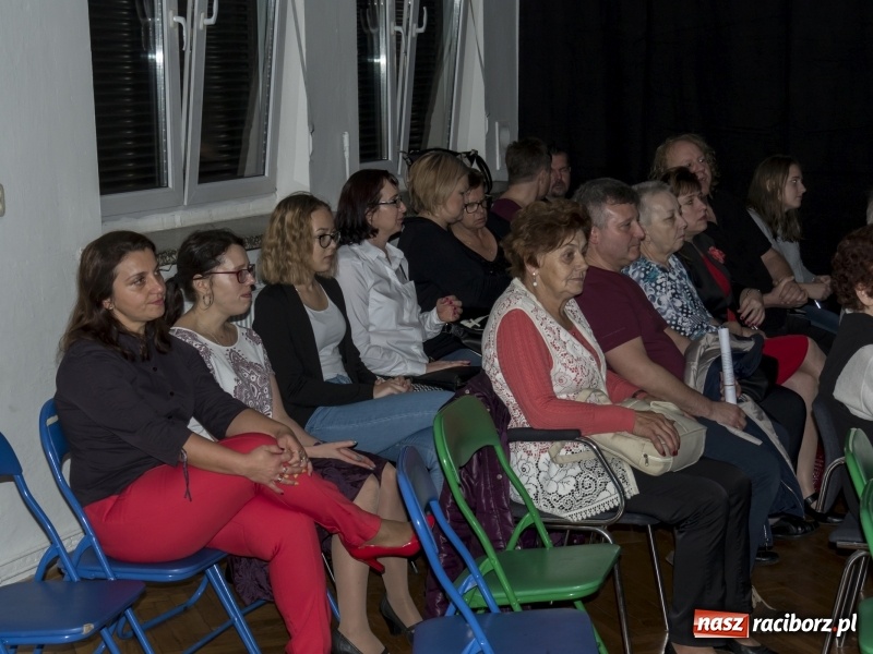Zdjęcie w galerii na portalu naszraciborz.pl: W Nędzy 11 listopada uczcili sztuką!  wiadomości z regionu