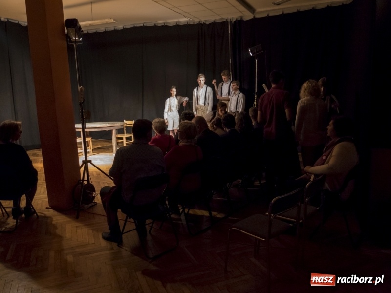 Zdjęcie w galerii na portalu naszraciborz.pl: W Nędzy 11 listopada uczcili sztuką!  wiadomości z regionu