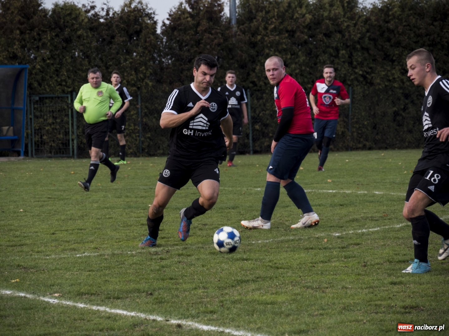 Zdjęcie w galerii na portalu naszraciborz.pl: Markowice kontra Bełsznica. Wszystko rozegrało się w drugiej połowie wiadomości z regionu