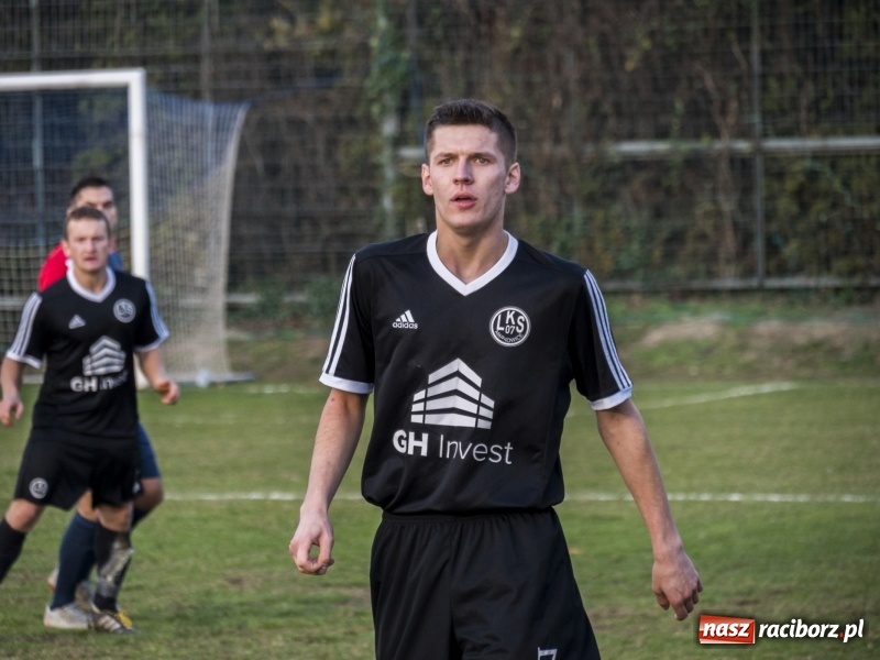 Zdjęcie w galerii na portalu naszraciborz.pl: Markowice kontra Bełsznica. Wszystko rozegrało się w drugiej połowie wiadomości z regionu