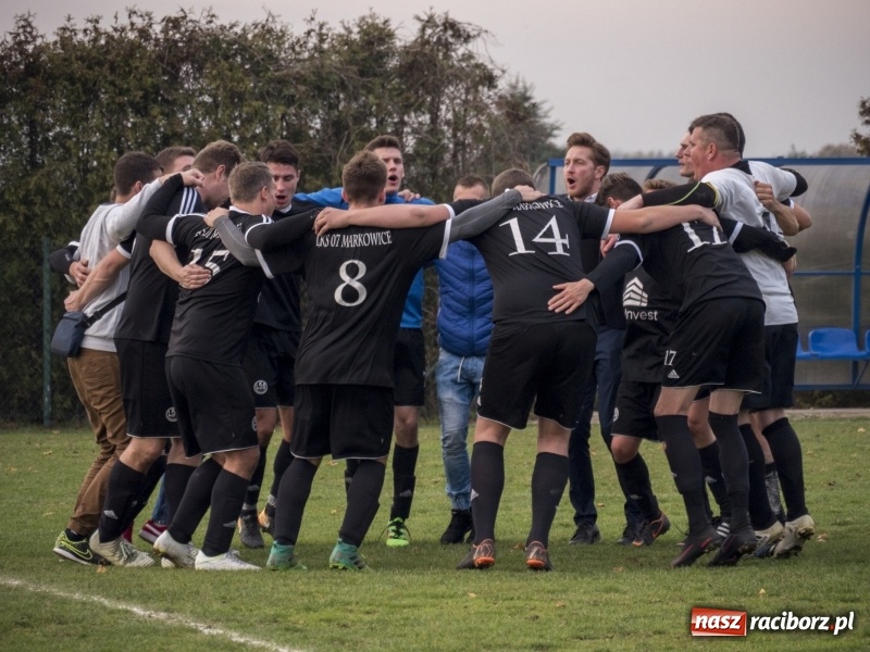 Zdjęcie w galerii na portalu naszraciborz.pl: Markowice kontra Bełsznica. Wszystko rozegrało się w drugiej połowie wiadomości z regionu