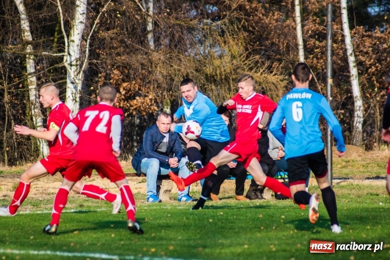 Zdjęcie w galerii na portalu naszraciborz.pl: A klasa. Pawłów spłonął w kobylskim Płomieniu wiadomości z regionu