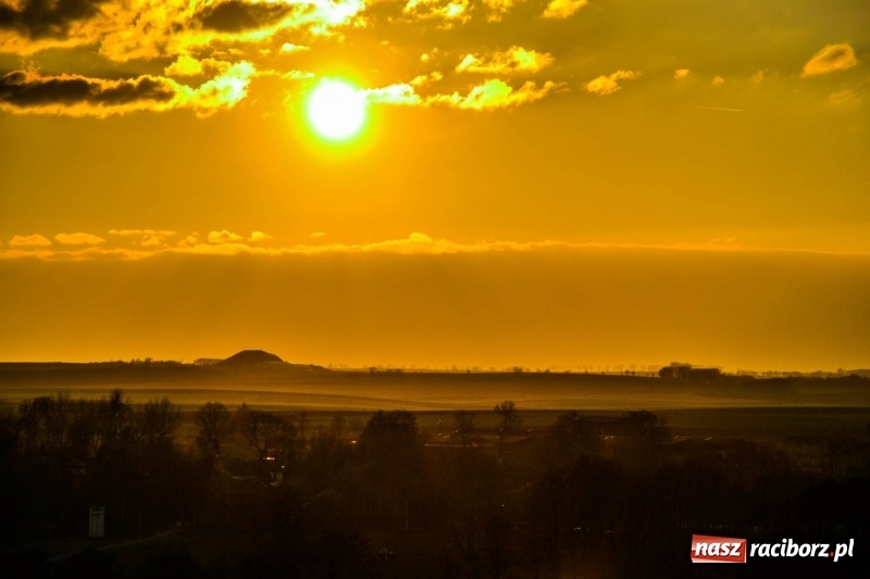 Zdjęcie w galerii na portalu naszraciborz.pl: Zobaczcie, co przy dobrej pogodzie widać z pietrowickiej wieży wiadomości z regionu