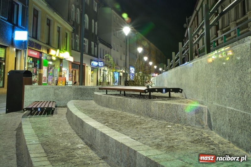 Zdjęcie w galerii na portalu naszraciborz.pl: Długa by night. Jak wam się podoba raciborska starówka nocą? Zobaczcie, co można znaleźć w kilku miejscach! wiadomości z regionu