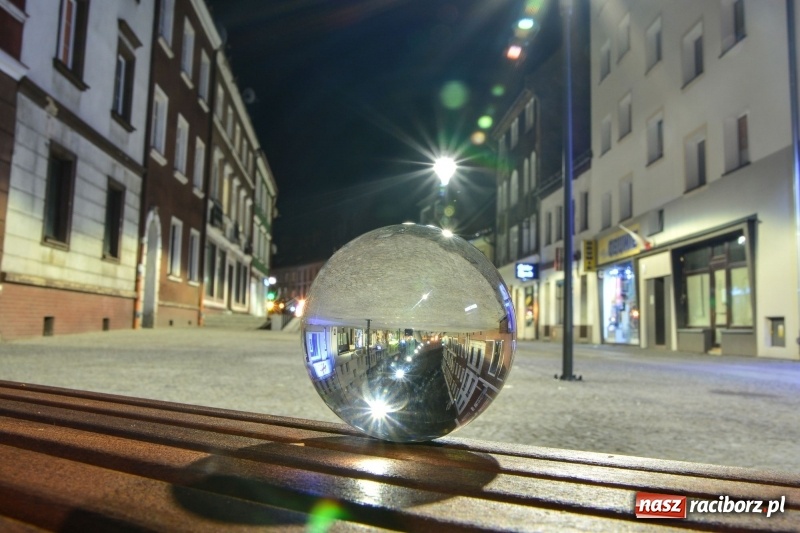Zdjęcie w galerii na portalu naszraciborz.pl: Długa by night. Jak wam się podoba raciborska starówka nocą? Zobaczcie, co można znaleźć w kilku miejscach! wiadomości z regionu