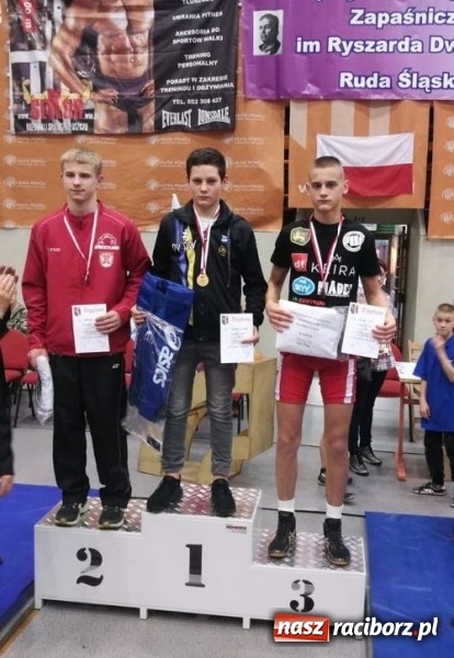Zdjęcie w galerii na portalu naszraciborz.pl: Udany występ zapaśników Unii Racibórz na zawodach w Rudzie Śląskiej wiadomości z regionu
