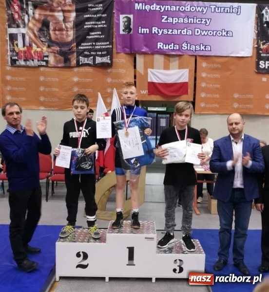 Zdjęcie w galerii na portalu naszraciborz.pl: Udany występ zapaśników Unii Racibórz na zawodach w Rudzie Śląskiej wiadomości z regionu