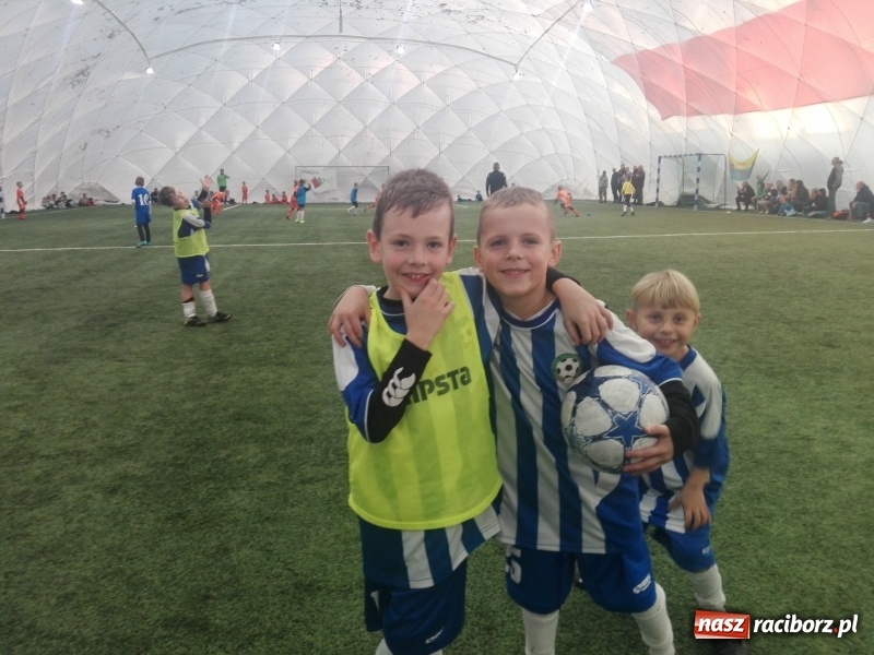 Zdjęcie w galerii na portalu naszraciborz.pl: Młodzi piłkarze LKS Tworków na turnieju Banderoza Cup w Głuchołazach wiadomości z regionu