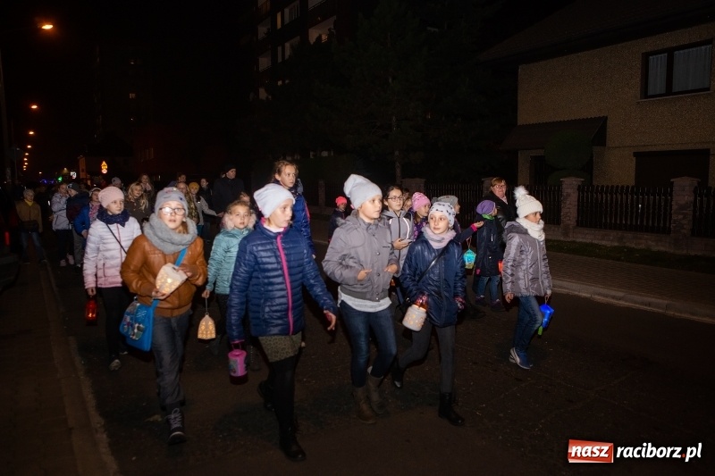 Zdjęcie w galerii na portalu naszraciborz.pl: Święty Marcin dotarł na Ostróg wiadomości z regionu