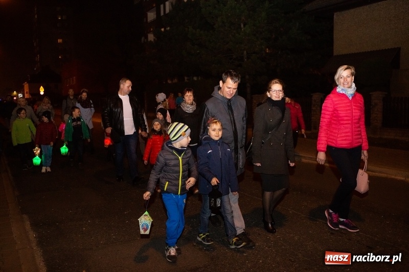 Zdjęcie w galerii na portalu naszraciborz.pl: Święty Marcin dotarł na Ostróg wiadomości z regionu