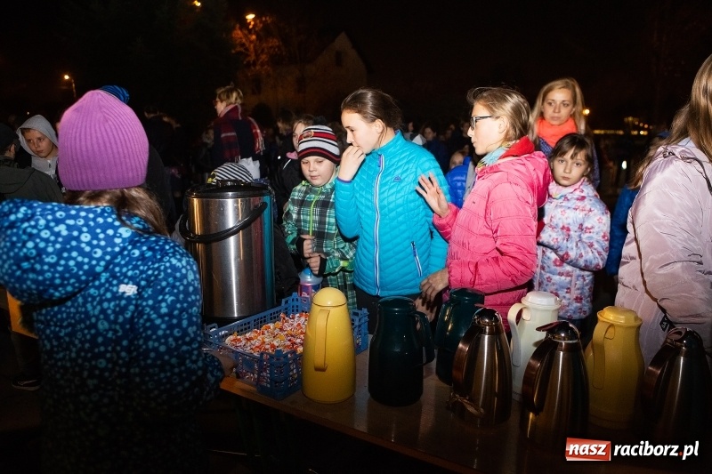 Zdjęcie w galerii na portalu naszraciborz.pl: Święty Marcin dotarł na Ostróg wiadomości z regionu