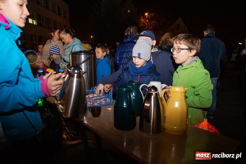 Zdjęcie w galerii na portalu naszraciborz.pl: Święty Marcin dotarł na Ostróg wiadomości z regionu