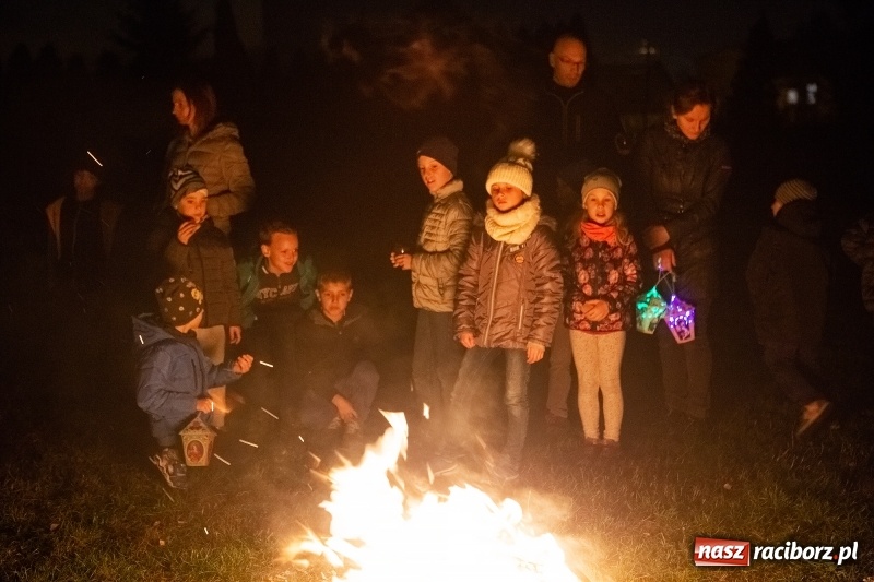 Zdjęcie w galerii na portalu naszraciborz.pl: Święty Marcin dotarł na Ostróg wiadomości z regionu