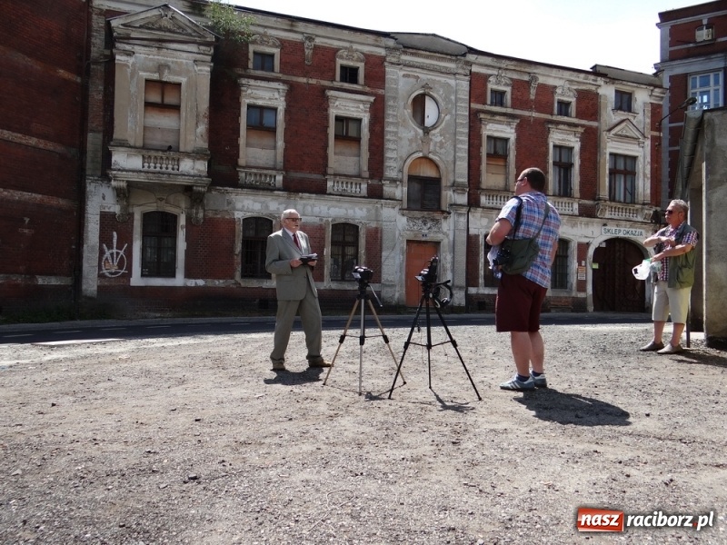 Zdjęcie w galerii na portalu naszraciborz.pl: Winiarnia Przyszkowskiego - pełnometrażowy film dokumentalny Adriana Szczypińskiego i Wojciecha Mitręgi już on-line wiadomości z regionu