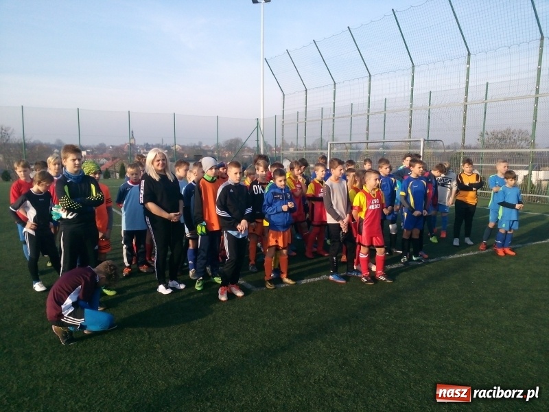 Zdjęcie w galerii na portalu naszraciborz.pl: Raciborska SP 15 najlepsza w finale powiatowym o Puchar Tymbarku wiadomości z regionu