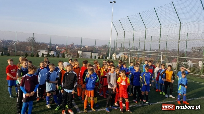 Zdjęcie w galerii na portalu naszraciborz.pl: Raciborska SP 15 najlepsza w finale powiatowym o Puchar Tymbarku wiadomości z regionu