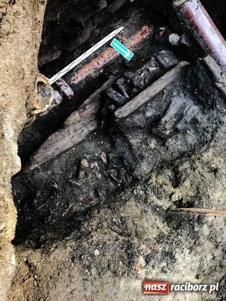 Zdjęcie w galerii na portalu naszraciborz.pl: Ulica Długa odkrywa swoje tajemnice  wiadomości z regionu