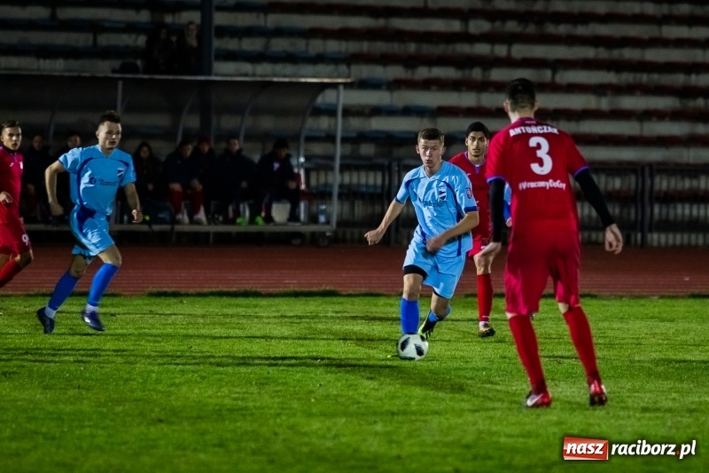 Zdjęcie w galerii na portalu naszraciborz.pl: Raciborska Unia przegrała z Odrą Wodzisław wiadomości z regionu