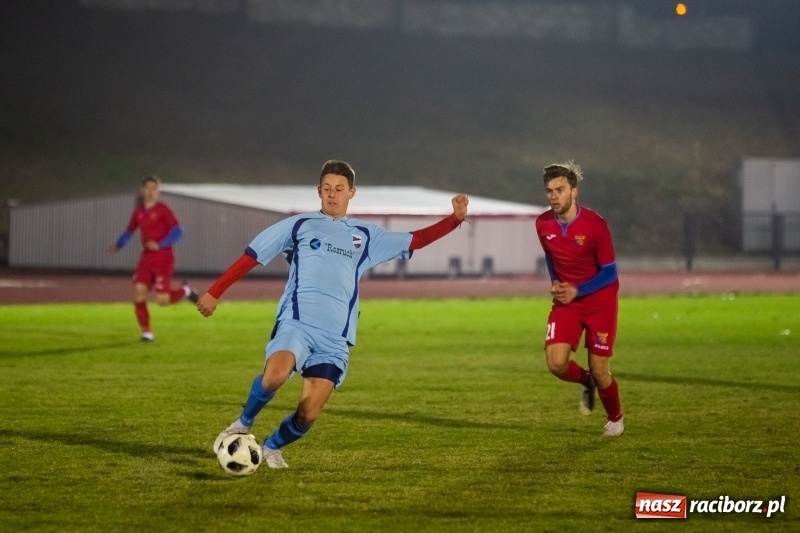 Zdjęcie w galerii na portalu naszraciborz.pl: Raciborska Unia przegrała z Odrą Wodzisław wiadomości z regionu