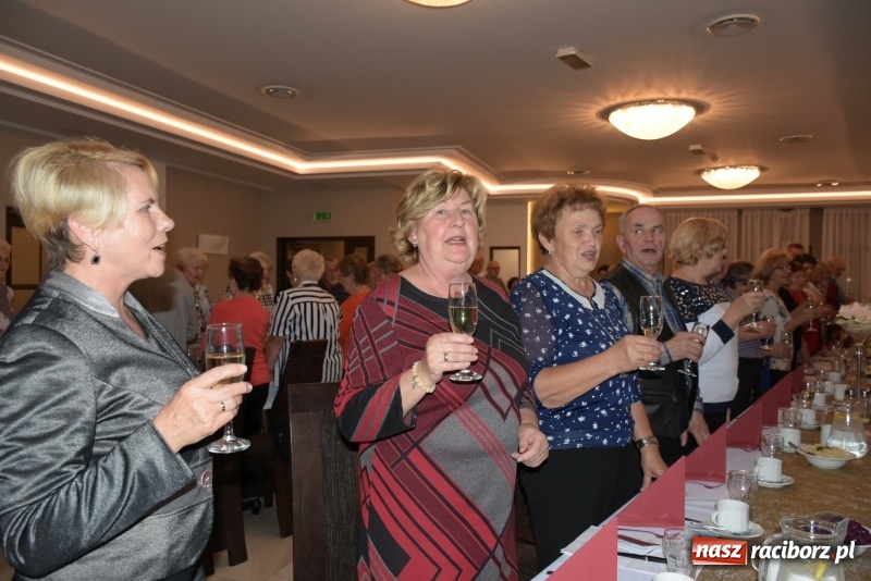 Zdjęcie w galerii na portalu naszraciborz.pl: W Krzyżanowicach świętowano Dzień Seniora wiadomości z regionu