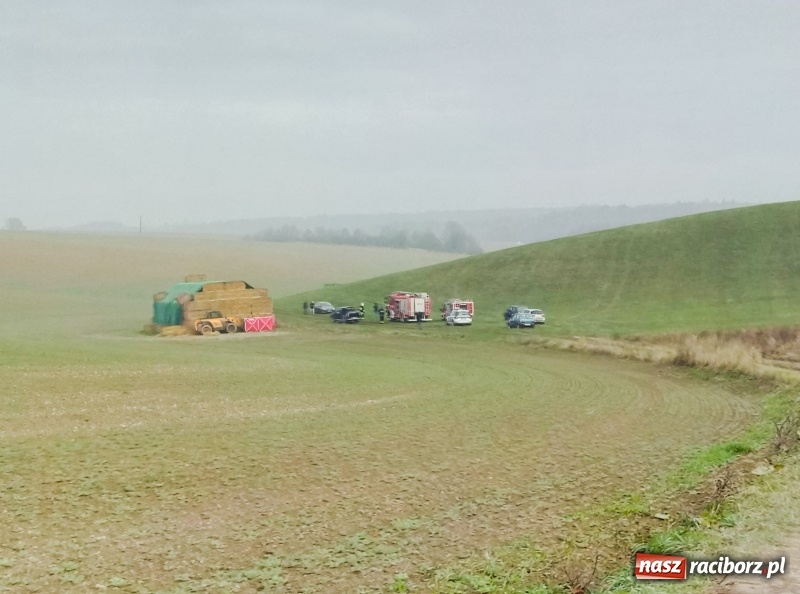 Zdjęcie w galerii na portalu naszraciborz.pl: Tragedia w Modzurowie. Nie żyje 55-letni robotnik rolny wiadomości z regionu