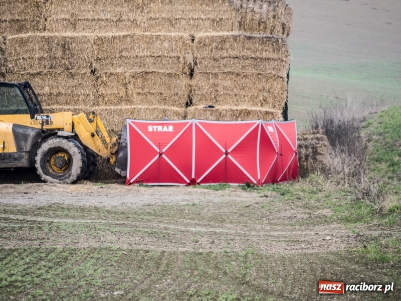 Zdjęcie w galerii na portalu naszraciborz.pl: Tragedia w Modzurowie. Nie żyje 55-letni robotnik rolny wiadomości z regionu