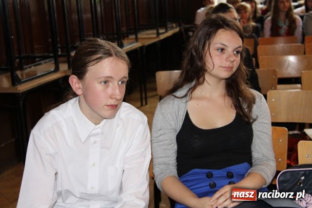 Zdjęcie w galerii na portalu naszraciborz.pl: Solenizant wygrał konkurs z WOS-u wiadomości z regionu