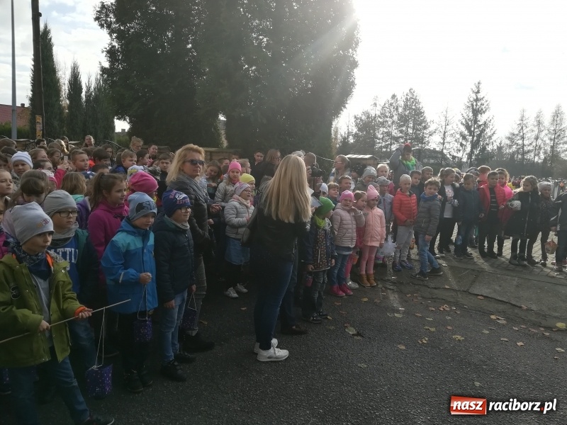 Zdjęcie w galerii na portalu naszraciborz.pl: Dzień Świętego Marcina w Szkole Podstawowej w Nędzy wiadomości z regionu