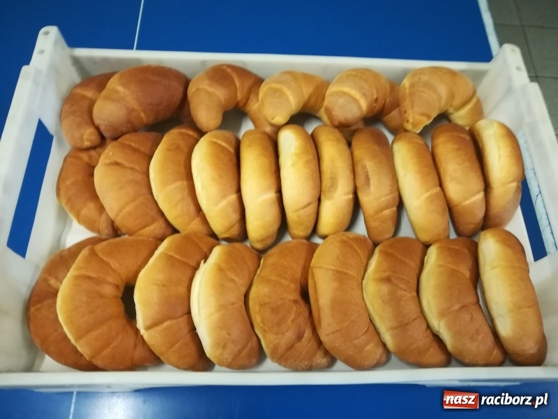 Zdjęcie w galerii na portalu naszraciborz.pl: Dzień Świętego Marcina w Szkole Podstawowej w Nędzy wiadomości z regionu