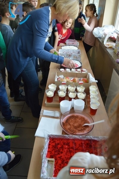 Zdjęcie w galerii na portalu naszraciborz.pl: Czwórka razem dla Niepodległej wiadomości z regionu