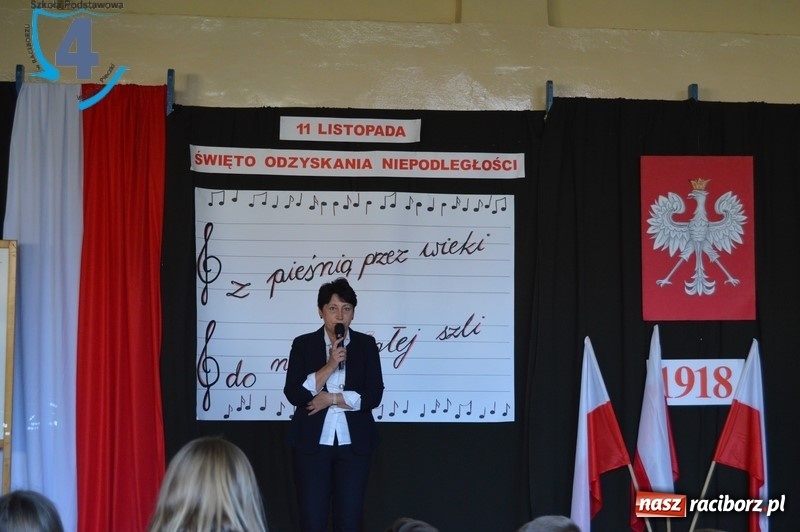 Zdjęcie w galerii na portalu naszraciborz.pl: Czwórka razem dla Niepodległej wiadomości z regionu
