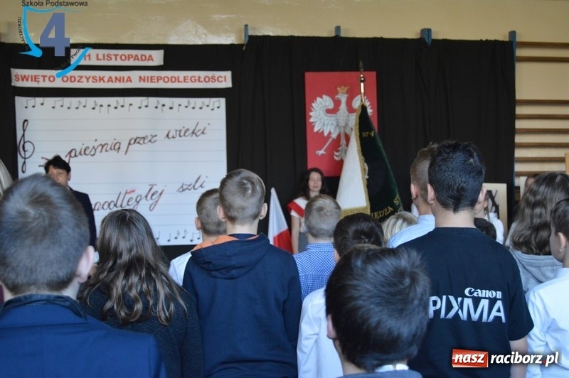 Zdjęcie w galerii na portalu naszraciborz.pl: Czwórka razem dla Niepodległej wiadomości z regionu