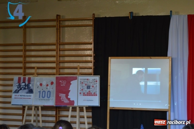 Zdjęcie w galerii na portalu naszraciborz.pl: Czwórka razem dla Niepodległej wiadomości z regionu