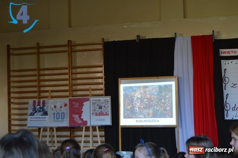 Zdjęcie w galerii na portalu naszraciborz.pl: Czwórka razem dla Niepodległej wiadomości z regionu