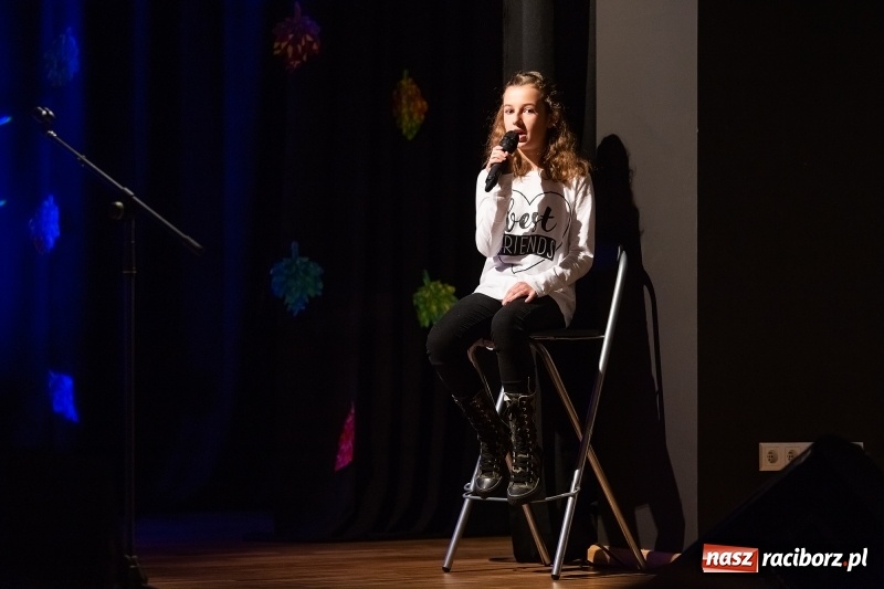 Zdjęcie w galerii na portalu naszraciborz.pl: Na jesienną nutę w Młodzieżowym Domu Kultury wiadomości z regionu